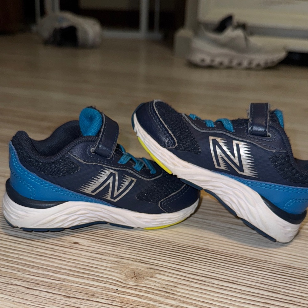 New Balance Kids' Dark Blue and Light Blue Sneakers